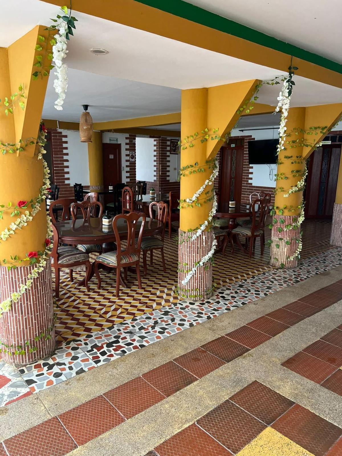 Eco Hotel La Selecta Pereira Exterior photo